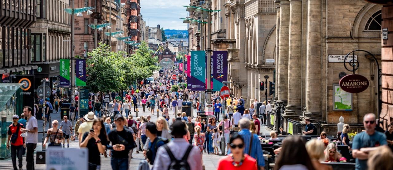 Sunny day on Glasgow Buchanan Street by Artur Kraft via Unsplash Glasgow Travel Guide